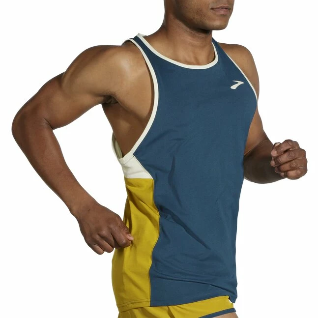 Brooks Men's Atmosphere Singlet 9 Brooks Men's Atmosphere Singlet - Image 7