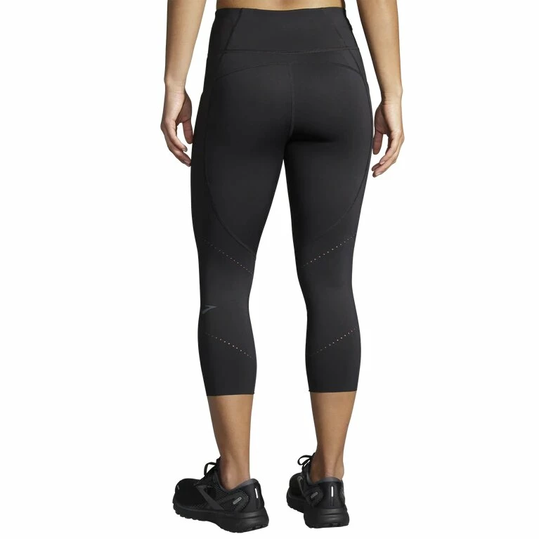 Brooks Women's Method 3/4 Tight Brooks Women's Method 3/4 Tight -Darn Tough Shop www brooksrunning com 221522 001 mv method three quarter womens running capri 1